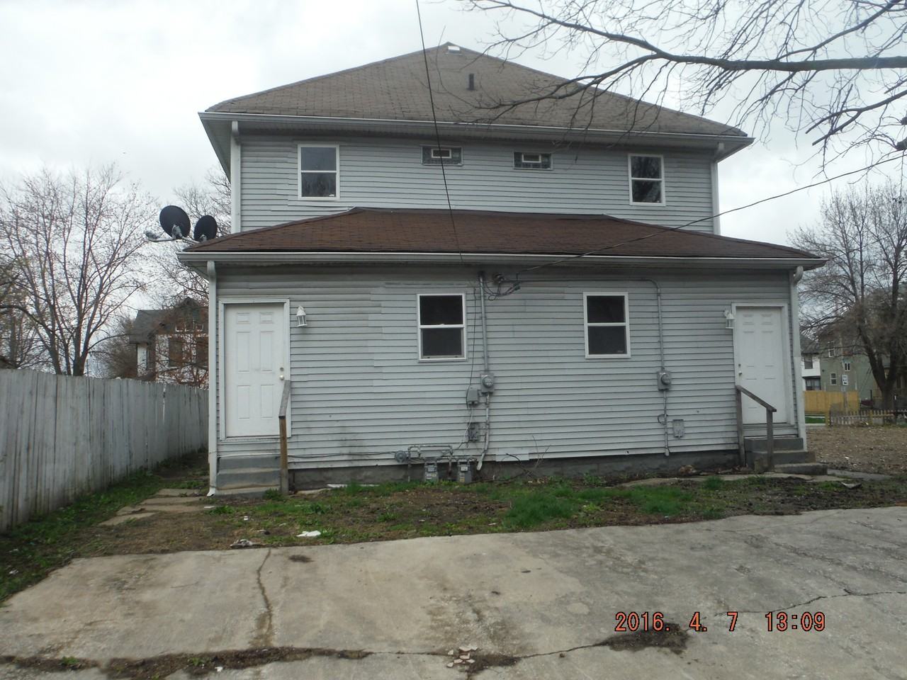 35-37 N. Randolph Street - Photo 2 of 6