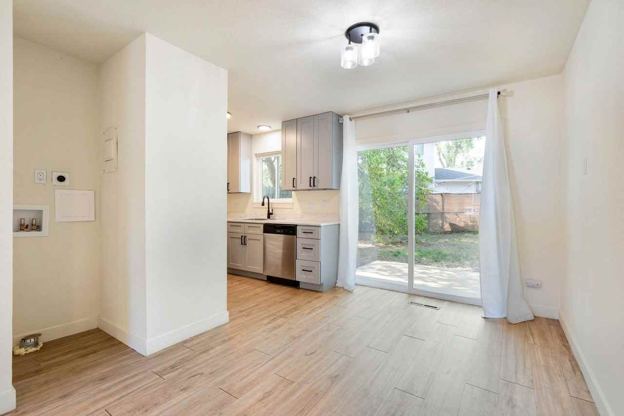 1624 Banyan Dr #4 - Photo 5 of 14
