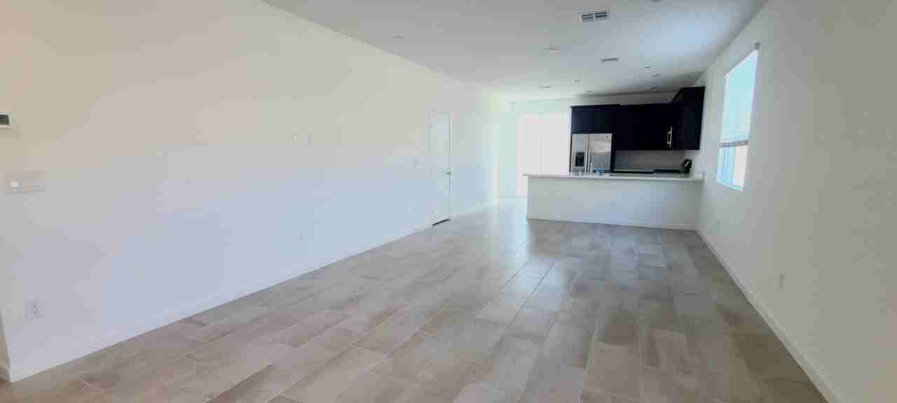 9500 Sequoia Ridge Ave - Photo 3 of 13