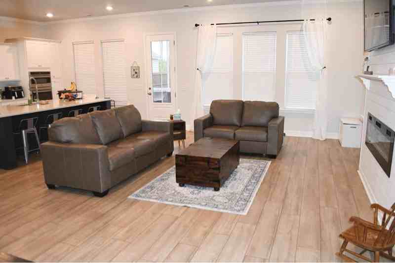 149 Greenbelt Ct - Photo 6 of 29
