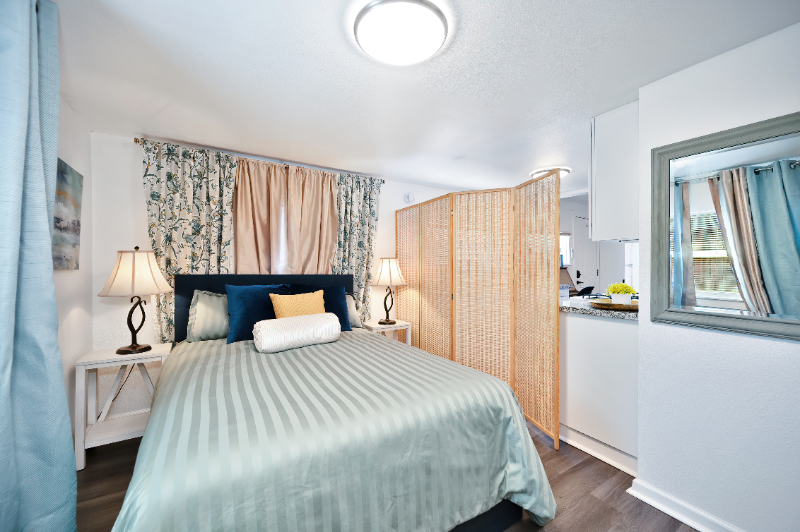 210A Marshall Ave - Photo 6 of 17