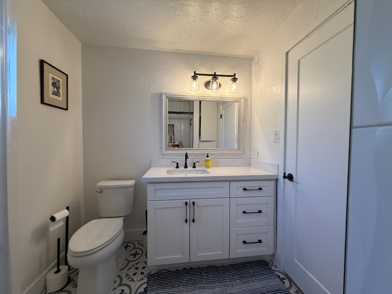 920 E Colter St - Photo 6 of 14