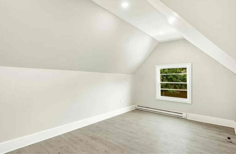 34 William St #3 - Photo 2 of 4