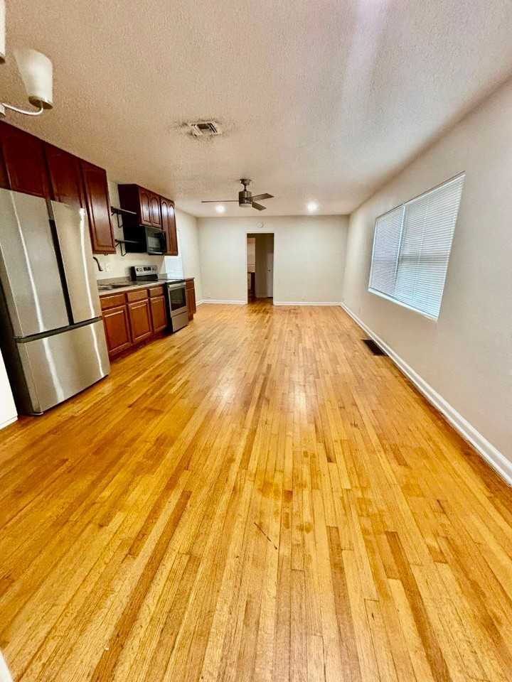 2394 Orange Center Blvd - Photo 2 of 11