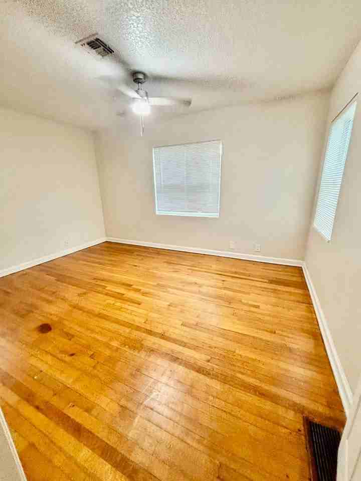 2394 Orange Center Blvd - Photo 6 of 11