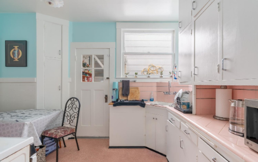 2139 Taraval St - Photo 4 of 11