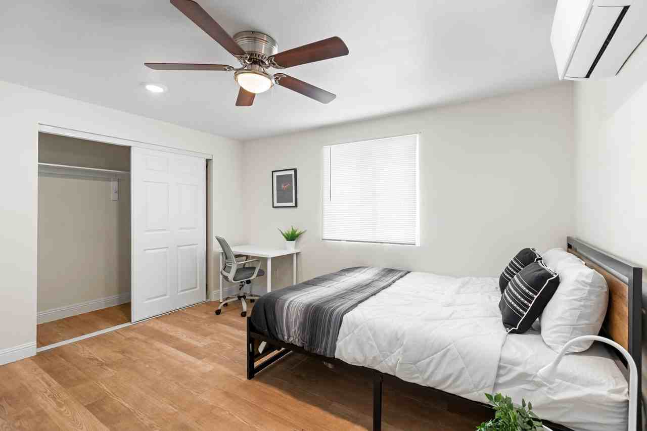 2417 E Wilson Ave - Photo 2 of 5