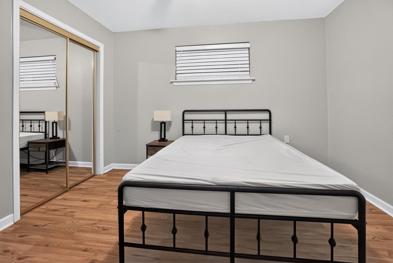 8019 Trout Rd - Photo 7 of 14