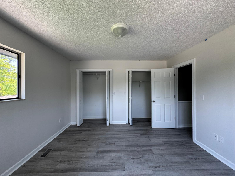 4807 Little River Rd #10 - Photo 7 of 11