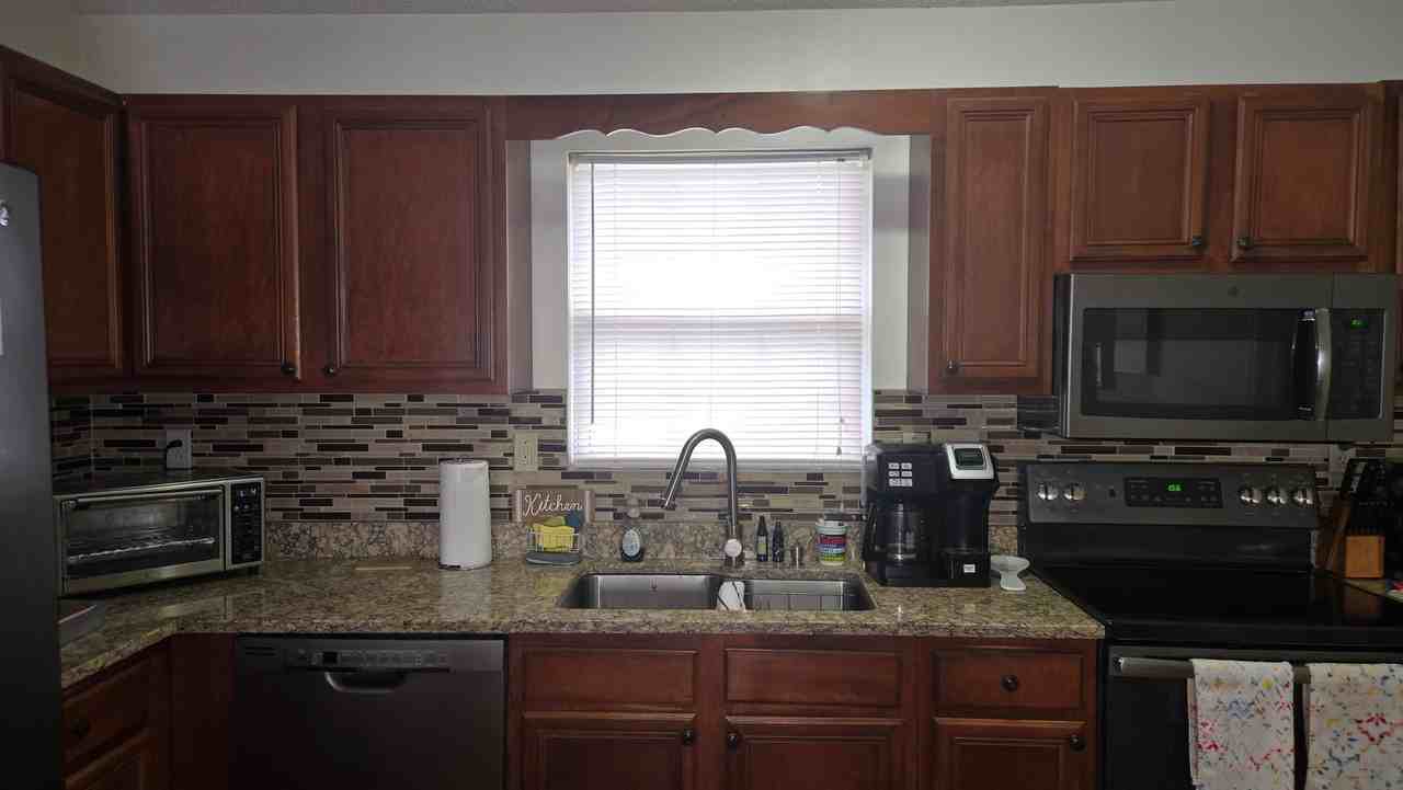 3701 Country Ridge Rd - Photo 5 of 6