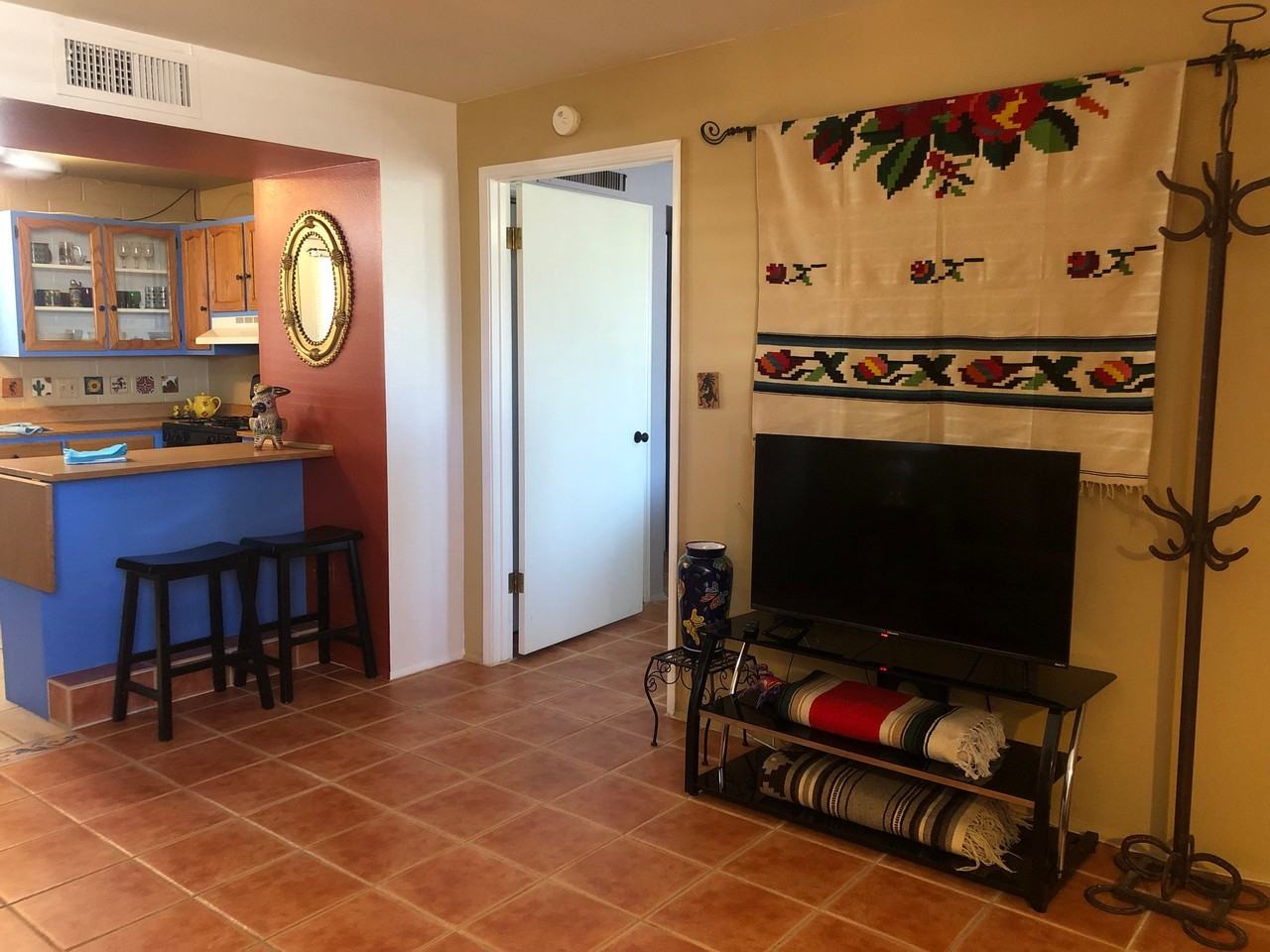 386 S La Canada Dr #C - Photo 4 of 17