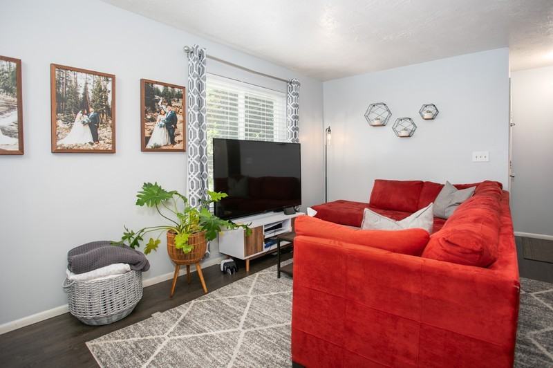 1724 Nw #1 - Photo 3 of 19