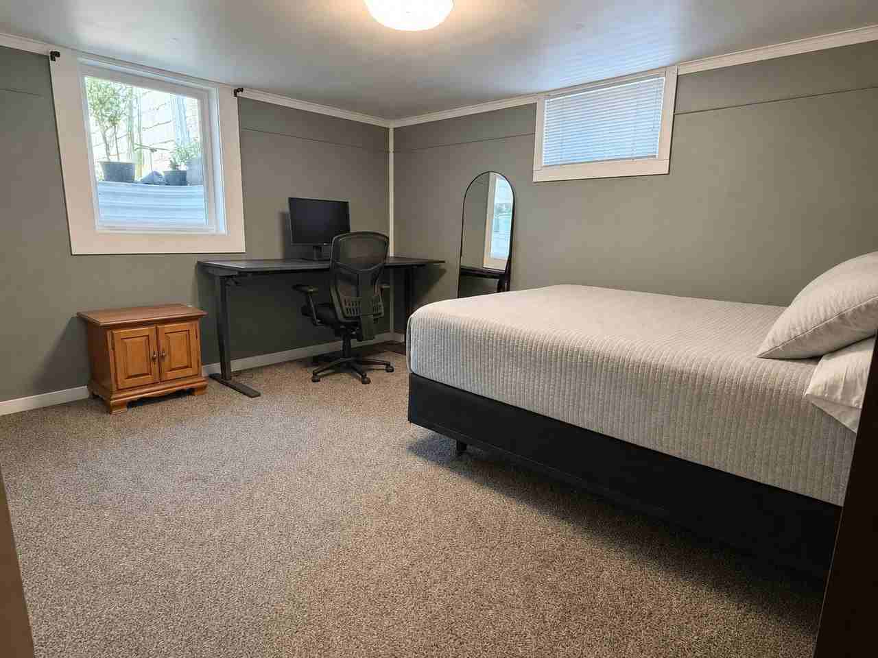 1005 E Austin Ave - Photo 7 of 14