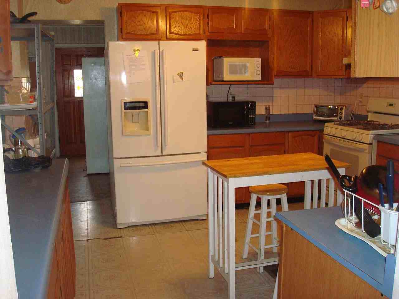 1009 N Florence St - Photo 5 of 12