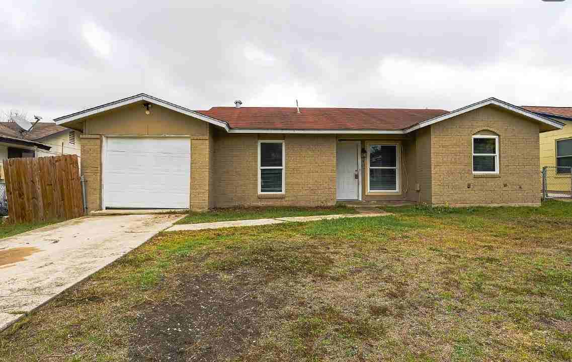 407 Samuel Dr