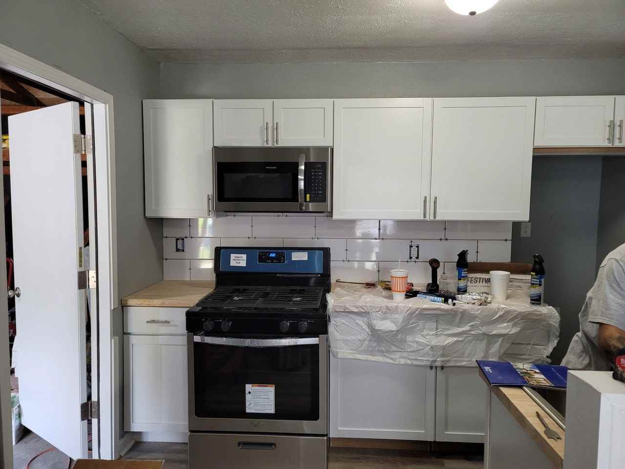 407 Samuel Dr - Photo 3 of 15