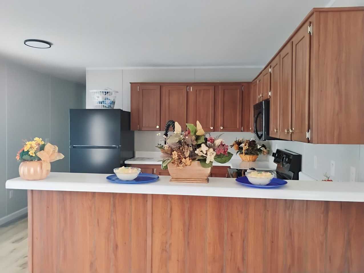 90 Deerwood Park - Photo 3 of 10