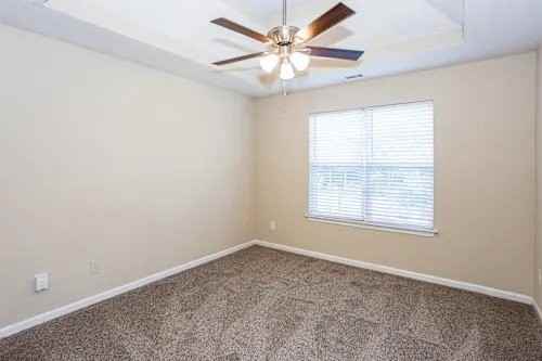 163 Madelia Pl - Photo 6 of 8