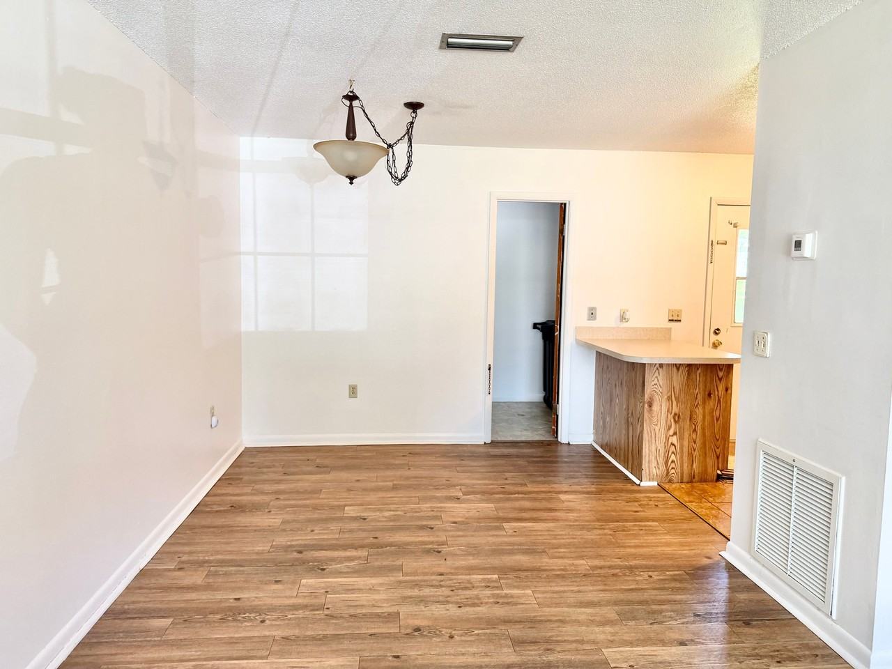 283 Sw Leisure Dr - Photo 4 of 10