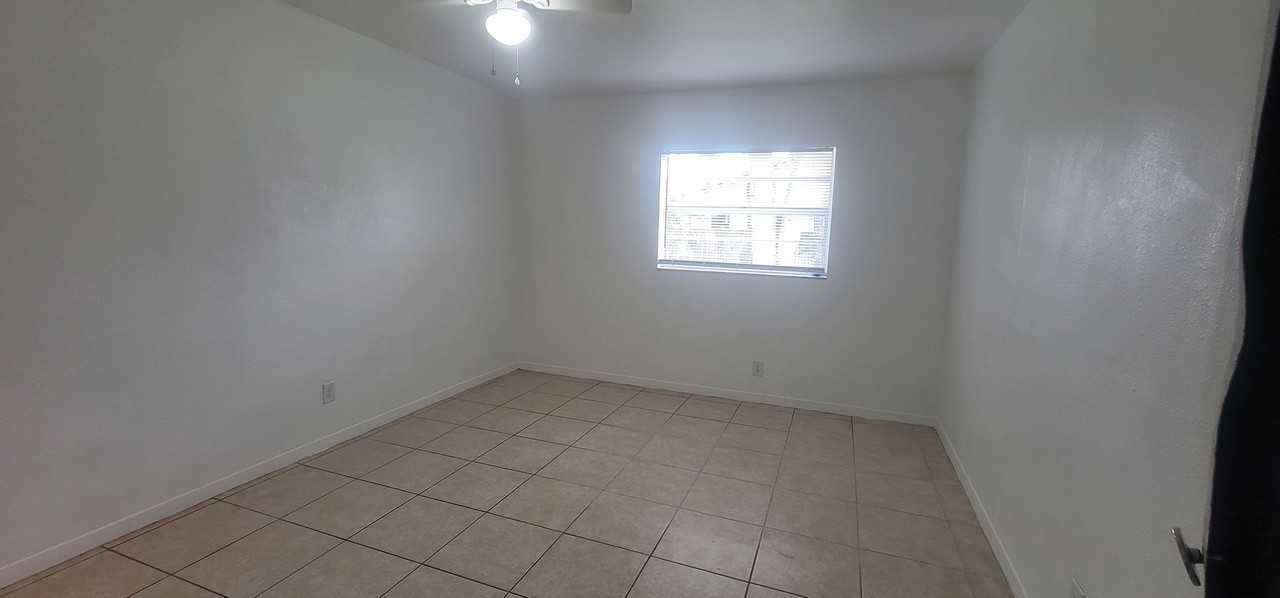 7204 N Cameron Ave #A - Photo 7 of 15