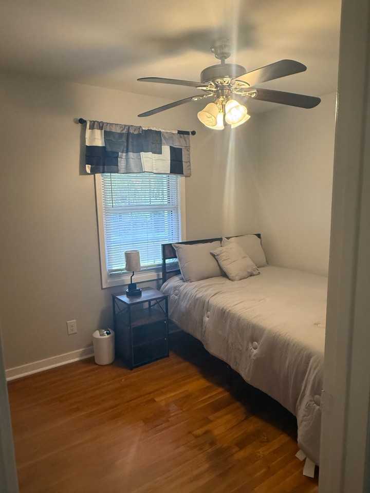 135 Clay St - Photo 6 of 6
