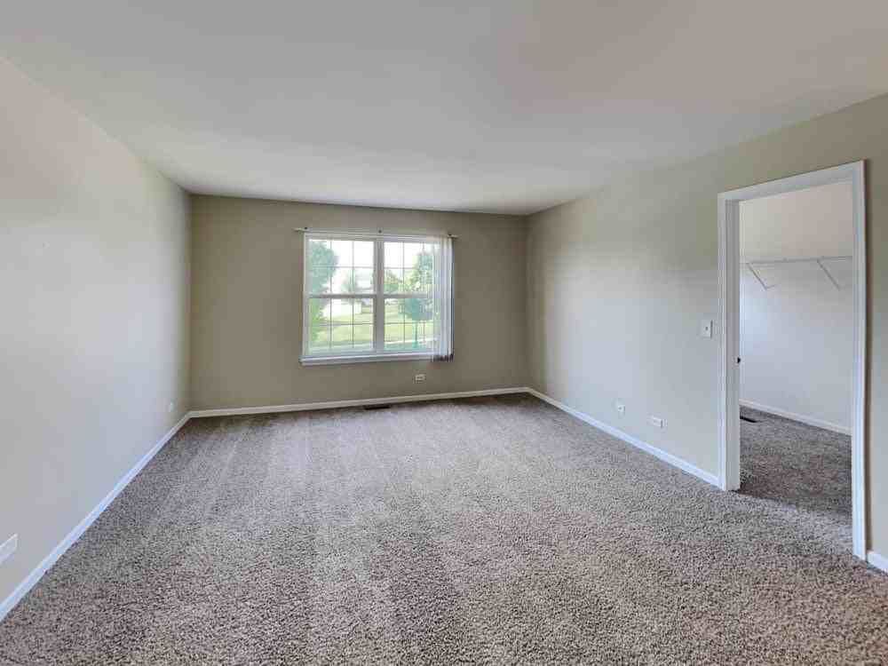 6223 Pond View Dr - Photo 4 of 5