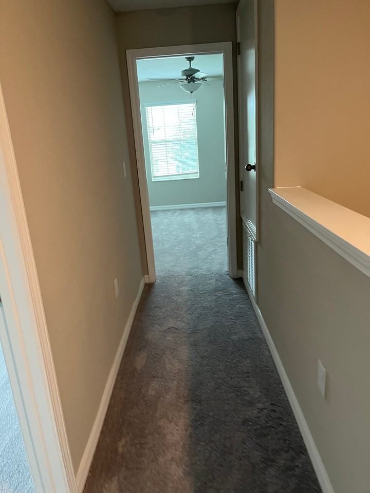 8627 Reedville St - Photo 3 of 7