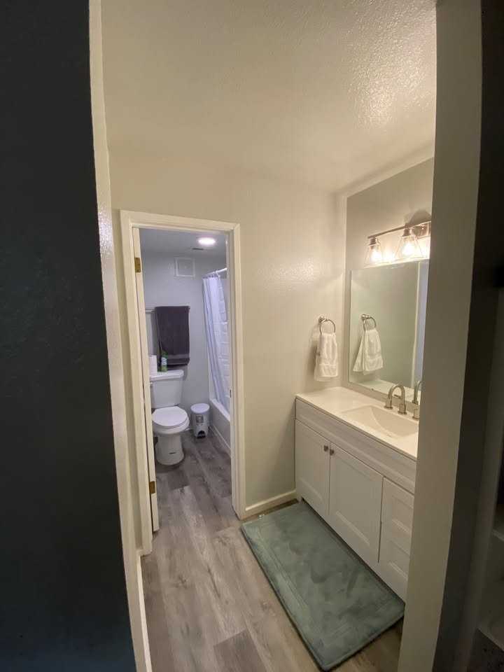 425 S St #206C - Photo 2 of 10