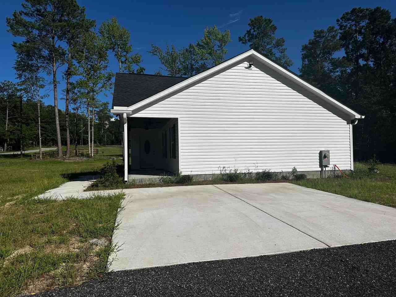 1481 Brewer Springs Rd - Photo 2 of 19
