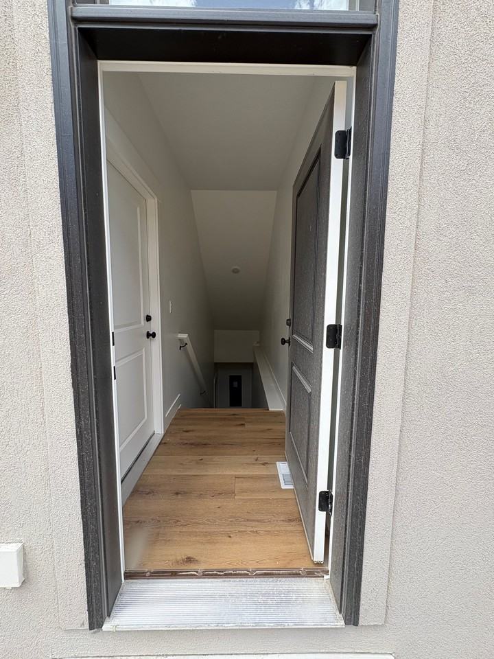 5533 N Orville St - Photo 3 of 17