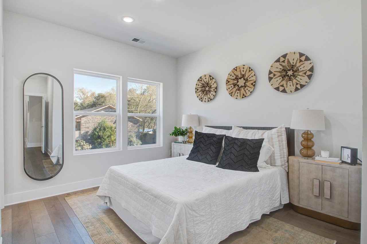 5739 Murray Dr #4 - Photo 7 of 11