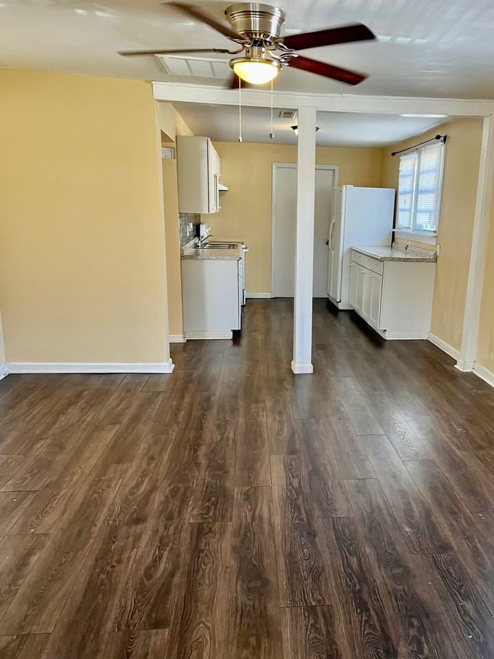 1506 Ivy Hts - Photo 5 of 7