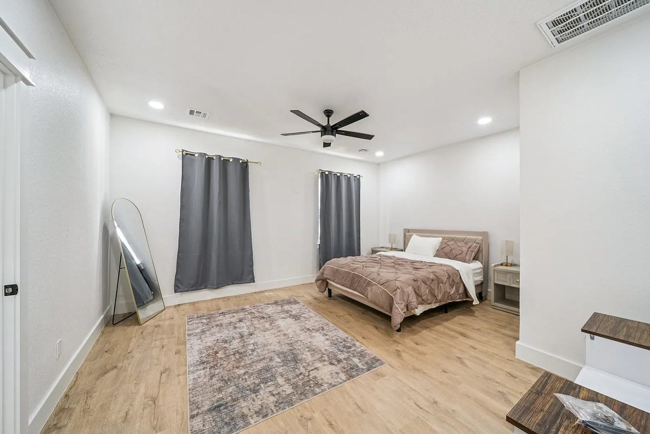 310 N Rosedale Ave - Photo 5 of 18