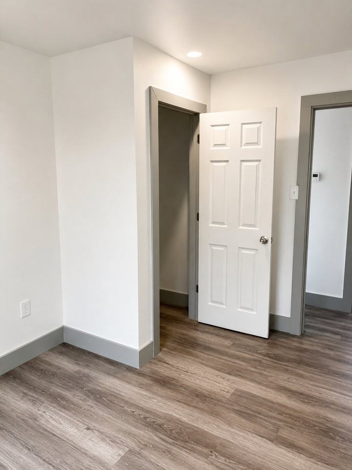 3933 Ohio St - Photo 5 of 6