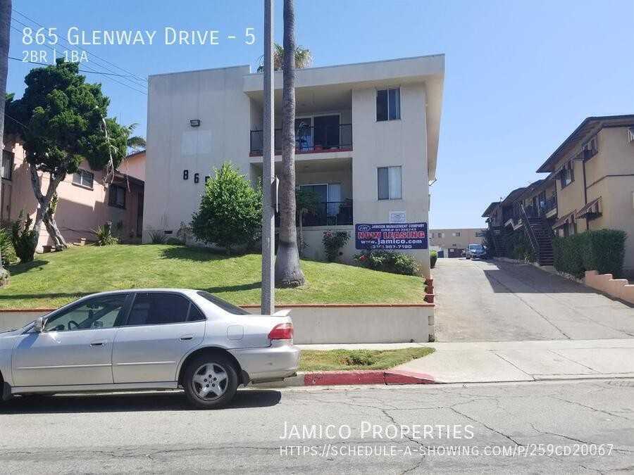 865 Glenway Dr #5 - Photo 2 of 21