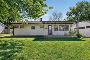 featured image of 4176 Mapleleaf Dr