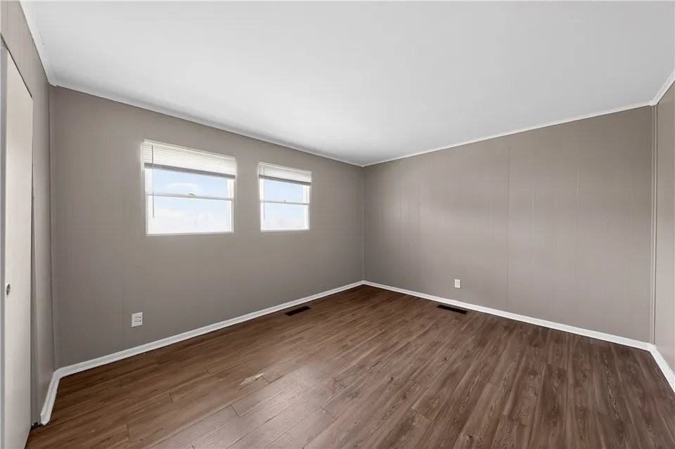 4176 Mapleleaf Dr - Photo 7 of 17