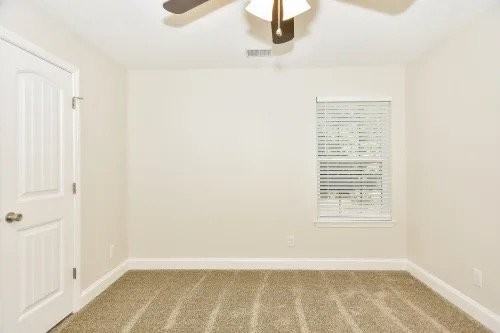 7011 N Pitt Rd - Photo 5 of 8