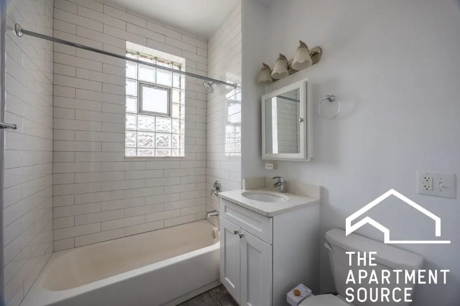 2816 N Troy St #3F - Photo 5 of 13