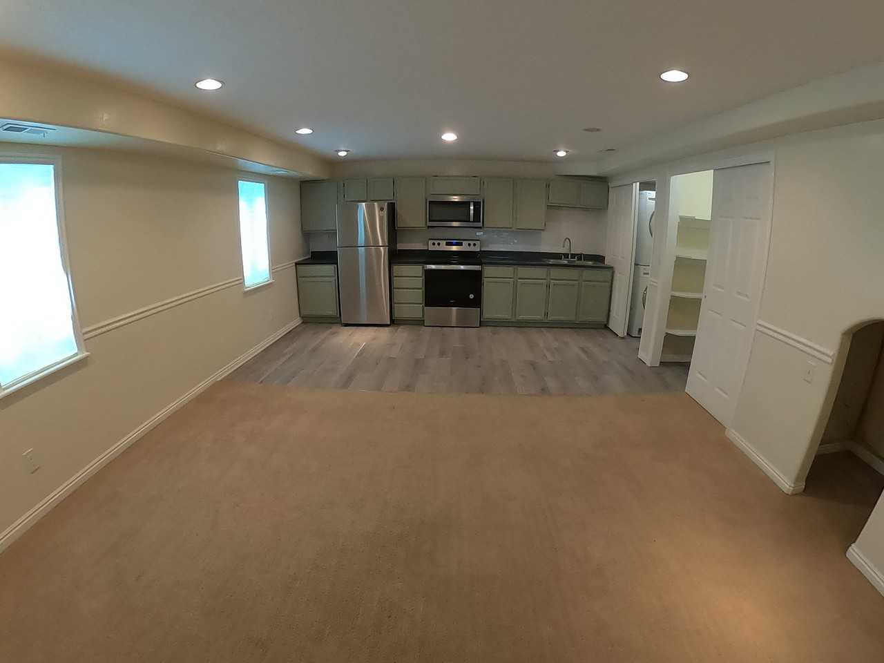 5337 W Mountain Vista Dr - Photo 2 of 10