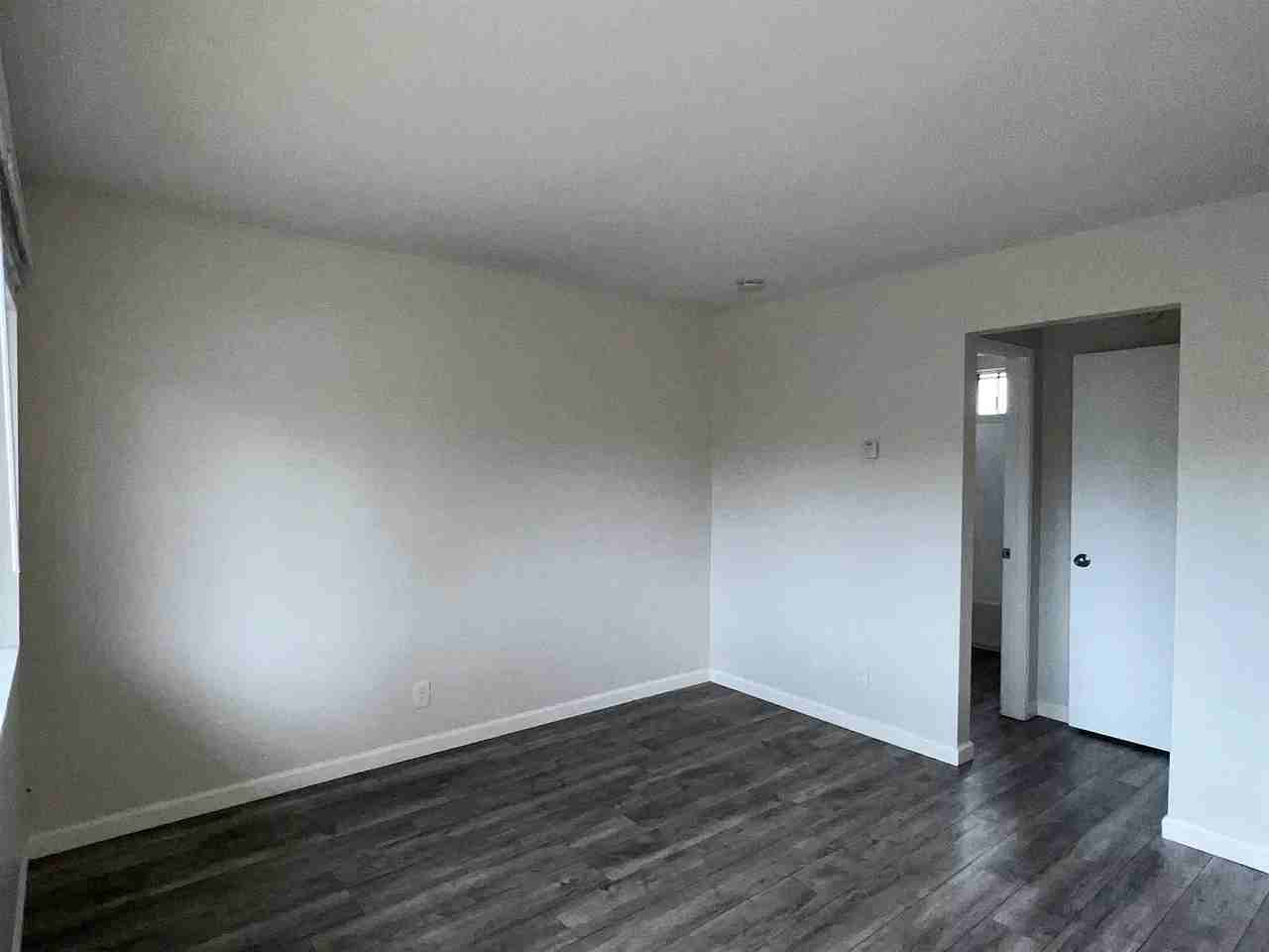 215 Castillo St #1-6 - Photo 3 of 6