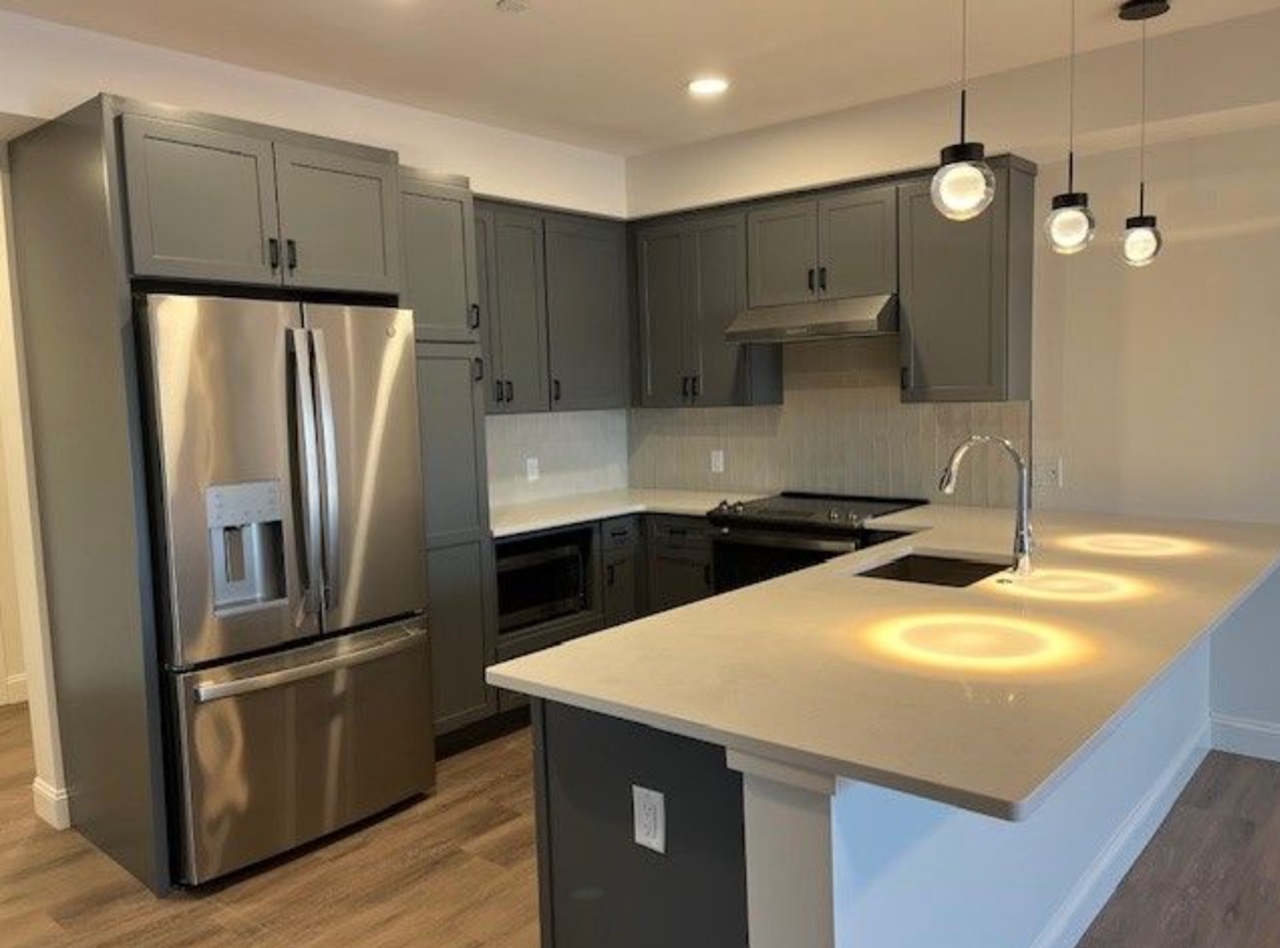 215 Canal St #306 - Photo 2 of 10