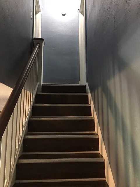 1643 N Tacoma Ave - Photo 3 of 9
