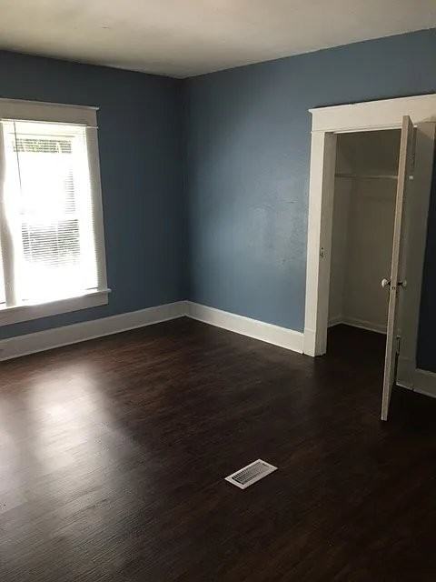 1643 N Tacoma Ave - Photo 7 of 9