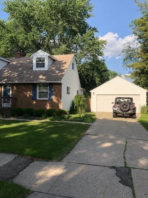 3008 Arcadia Dr - Photo 3 of 14