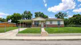 415 Potosi St - Photo 1 of 1