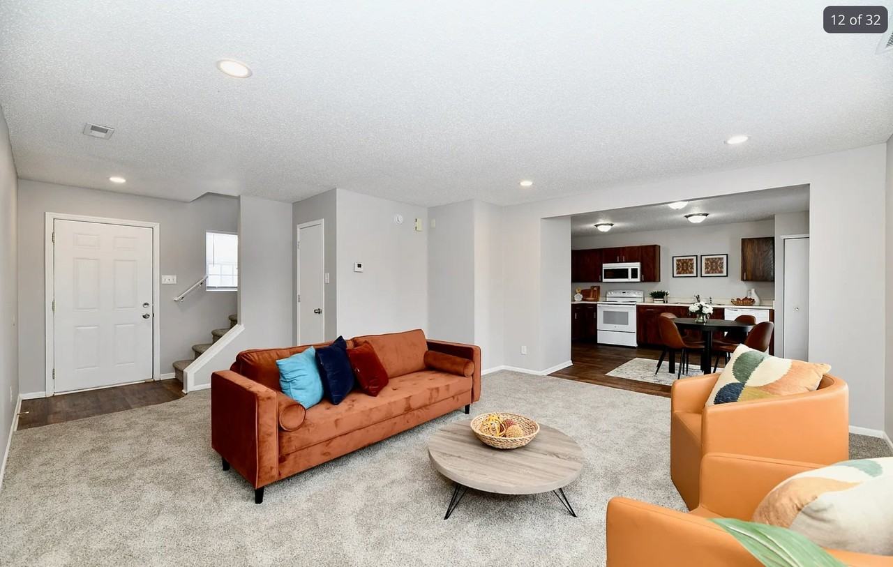 8030 Cork Bend Ln - Photo 3 of 20