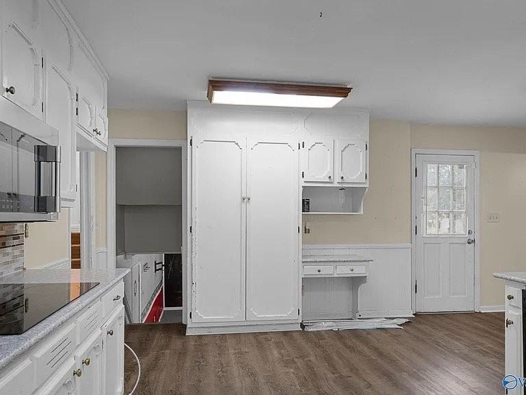 2102 Chadburn Dr Sw - Photo 6 of 19