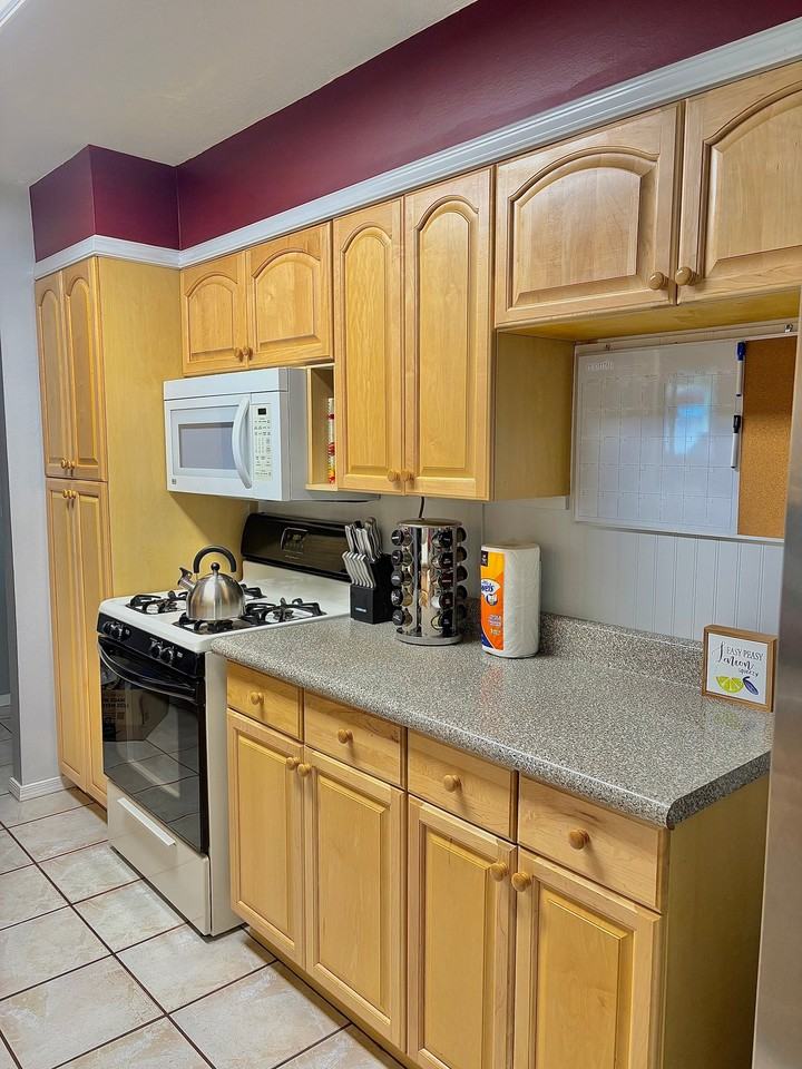 2705 S Nogales Ave - Photo 4 of 9