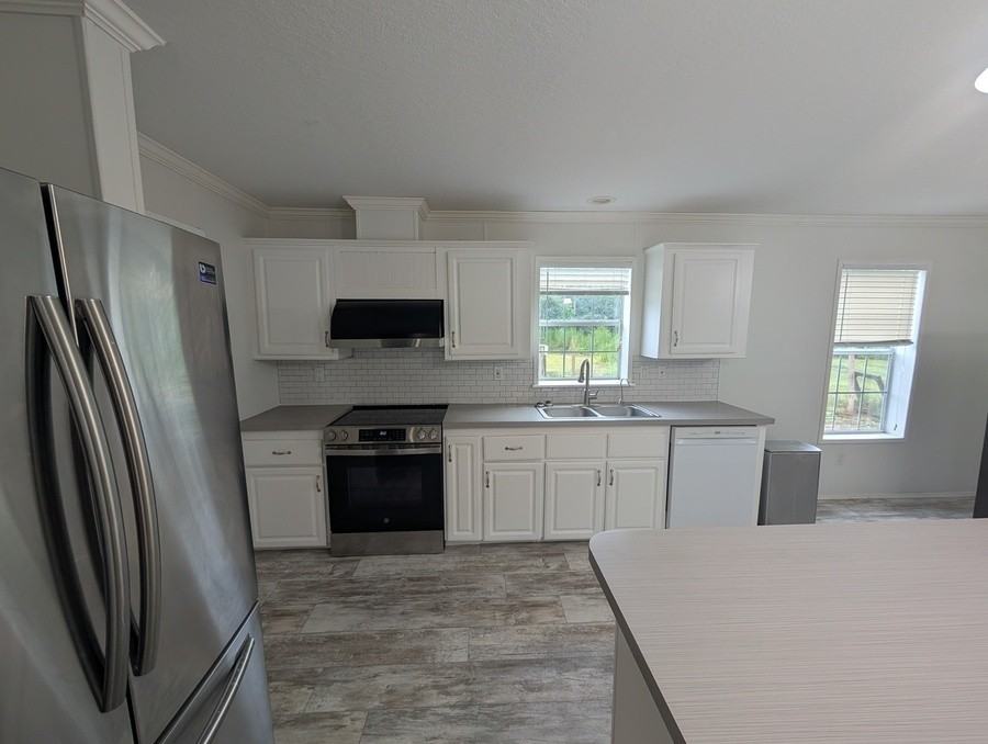 6806 Pearson Ln - Photo 5 of 26